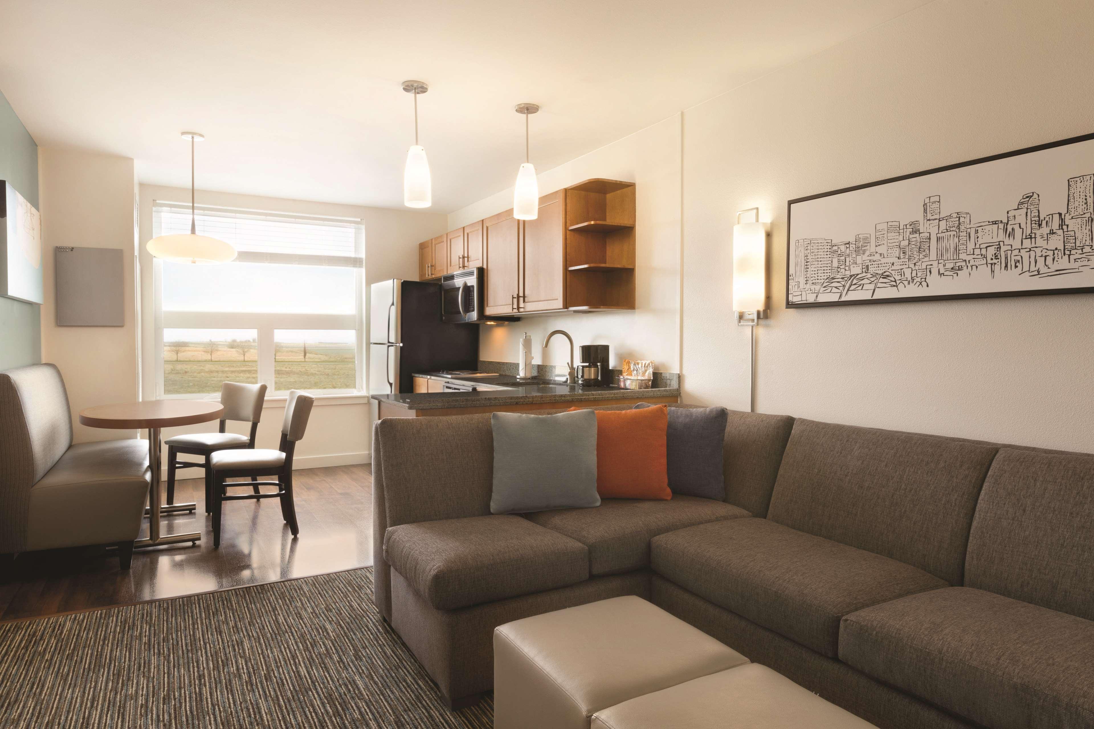 Hyatt House Denver Airport Exterior photo
